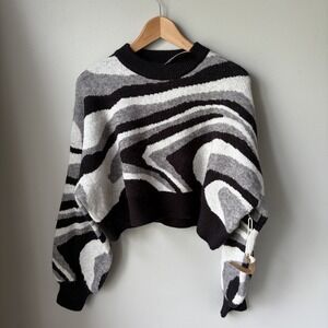 NWT Dry Goods Dreamers By Debut Swirly Sweater Women's Size Medium Cropped